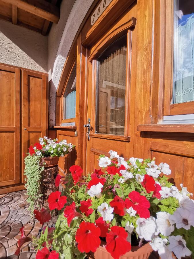 Snowflake Apartment Livigno Exterior photo